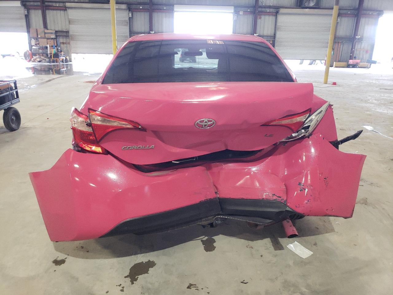 2018 Toyota Corolla L VIN: 5YFBURHE7JP778367 Lot: 86090875