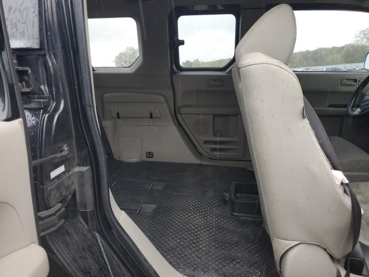 2010 Honda Element Lx VIN: 5J6YH1H36AL006895 Lot: 82290355