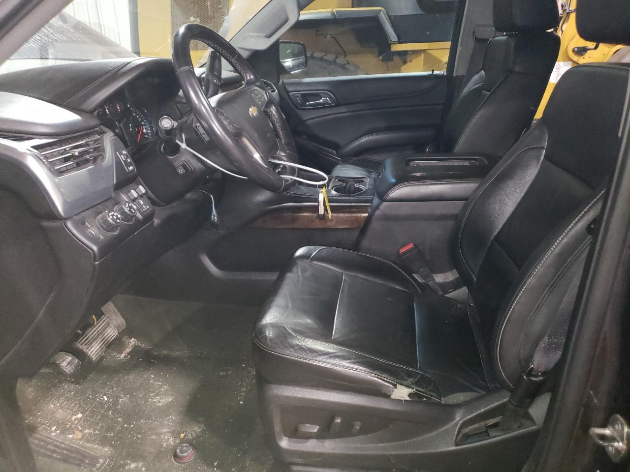 2015 Chevrolet Suburban K1500 Lt VIN: 1GNSKJKC8FR532351 Lot: 84644825