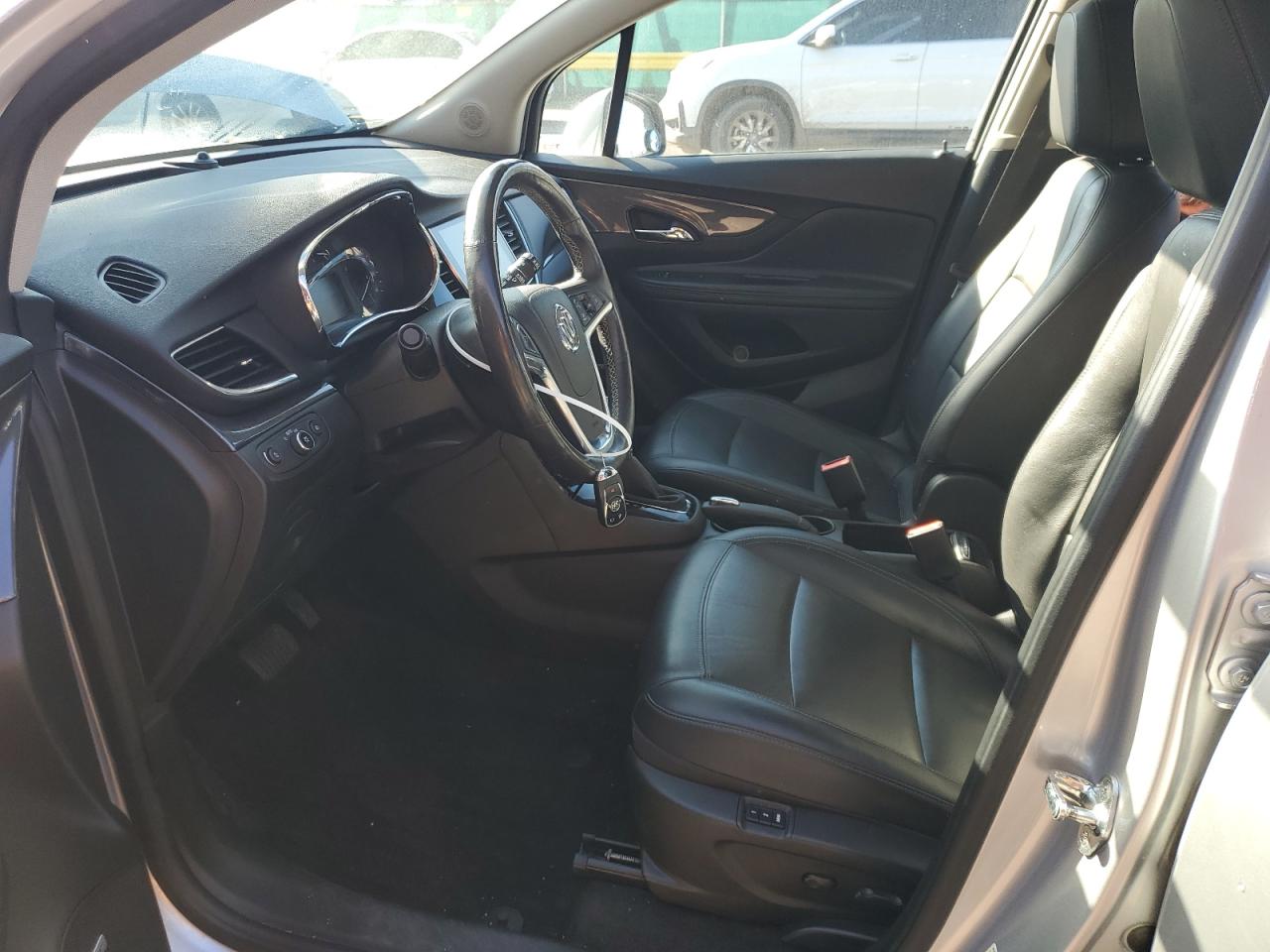 2018 Buick Encore Premium VIN: KL4CJHSM8JB664037 Lot: 85339815