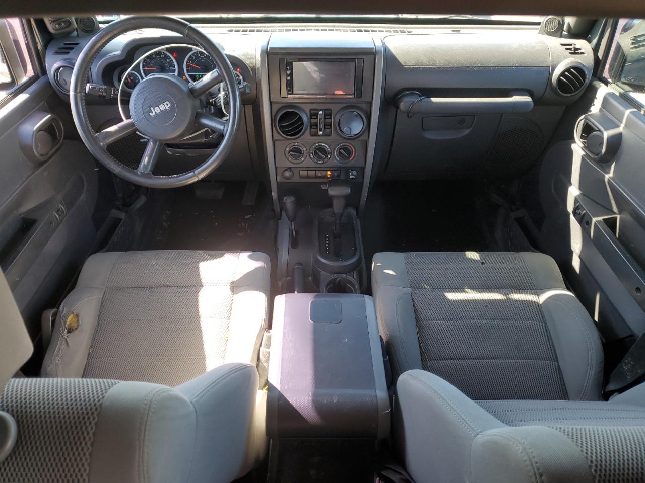 2007 Jeep Wrangler Sahara VIN: 1J4GA591X7L147255 Lot: 82341025