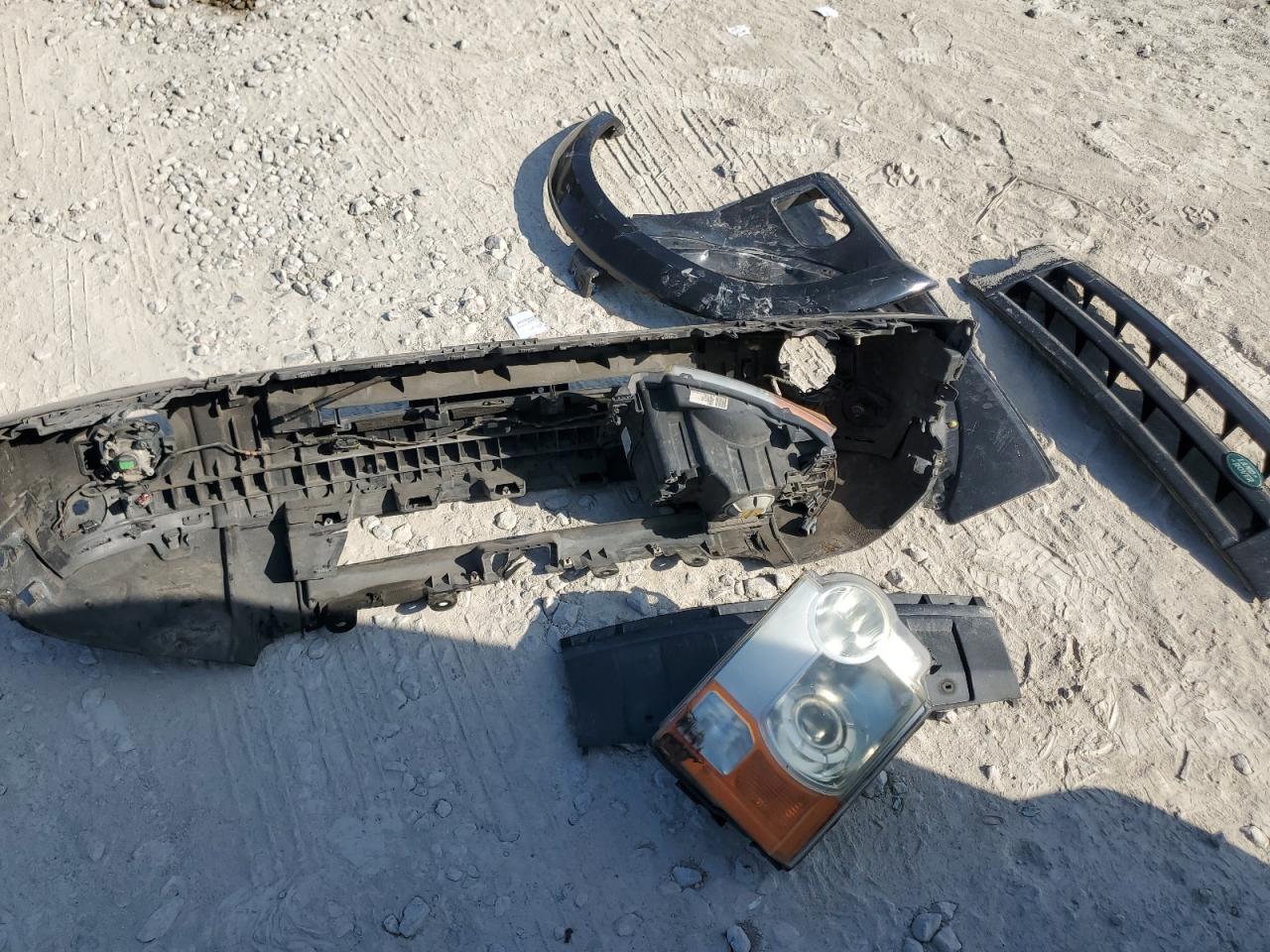 2007 Land Rover Lr3 Se VIN: SALAE25447A422315 Lot: 89638515