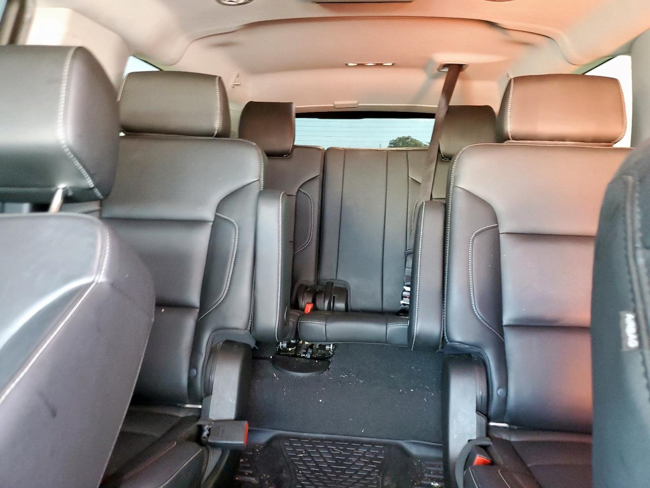 2020 Chevrolet Suburban K1500 Lt VIN: 1GNSKHKC3LR285969 Lot: 84705855