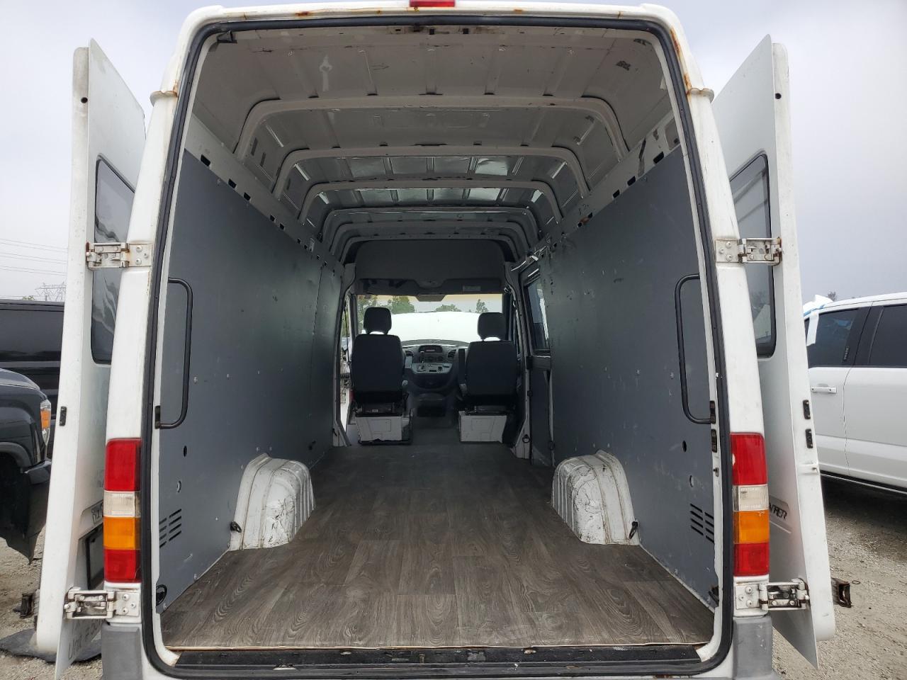 2006 Dodge Sprinter Delivery Van VIN: WD0PD744165955675 Lot: 89555565