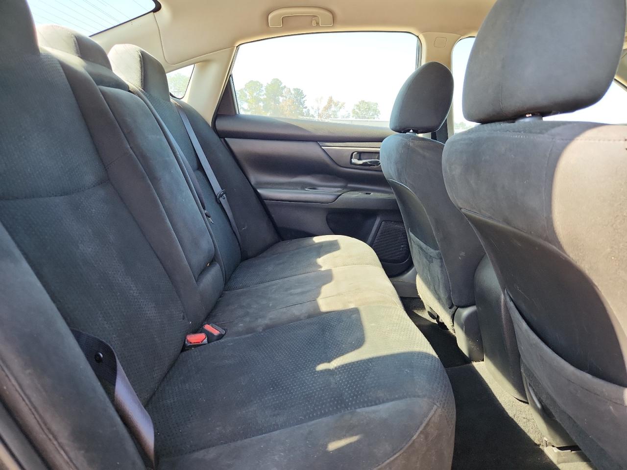 2015 Nissan Altima 2.5 VIN: 1N4AL3AP7FN901005 Lot: 89903655