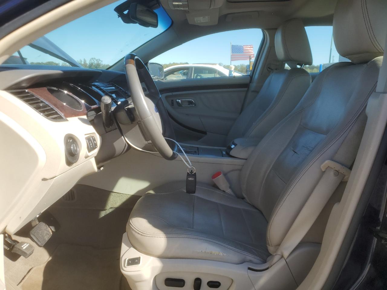 2011 Ford Taurus Limited VIN: 1FAHP2FWXBG116134 Lot: 85744835