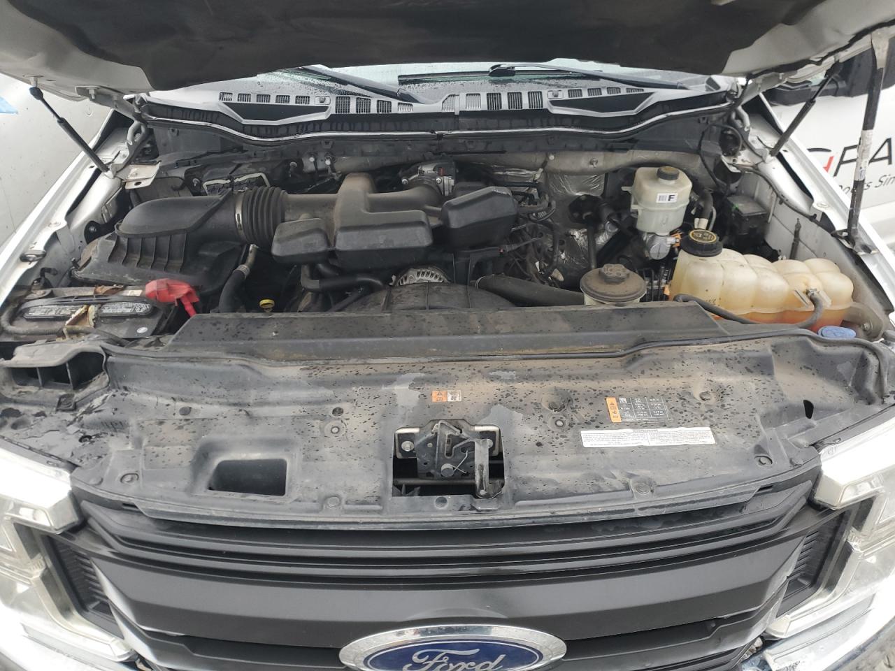 2017 Ford F350 Super Duty Utility / Service Truck VIN: 1FDRF3G63HEC82632 Lot: 89622185