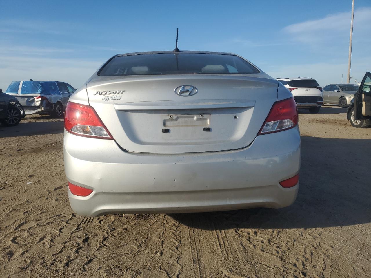 2016 Hyundai Accent Se VIN: KMHCT4AE9GU115586 Lot: 83793395