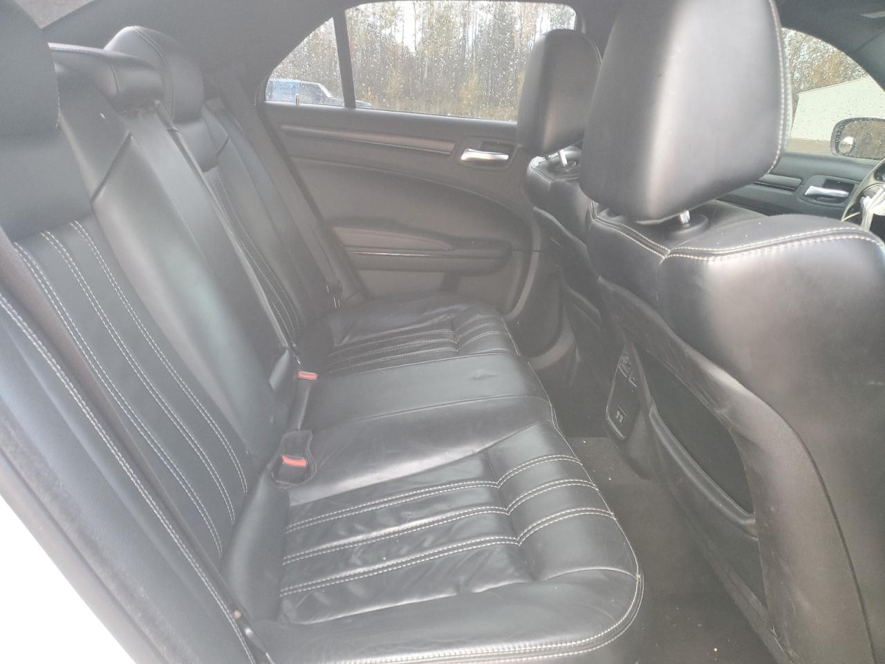 2015 Chrysler 300 S VIN: 2C3CCABG5FH828493 Lot: 87038335