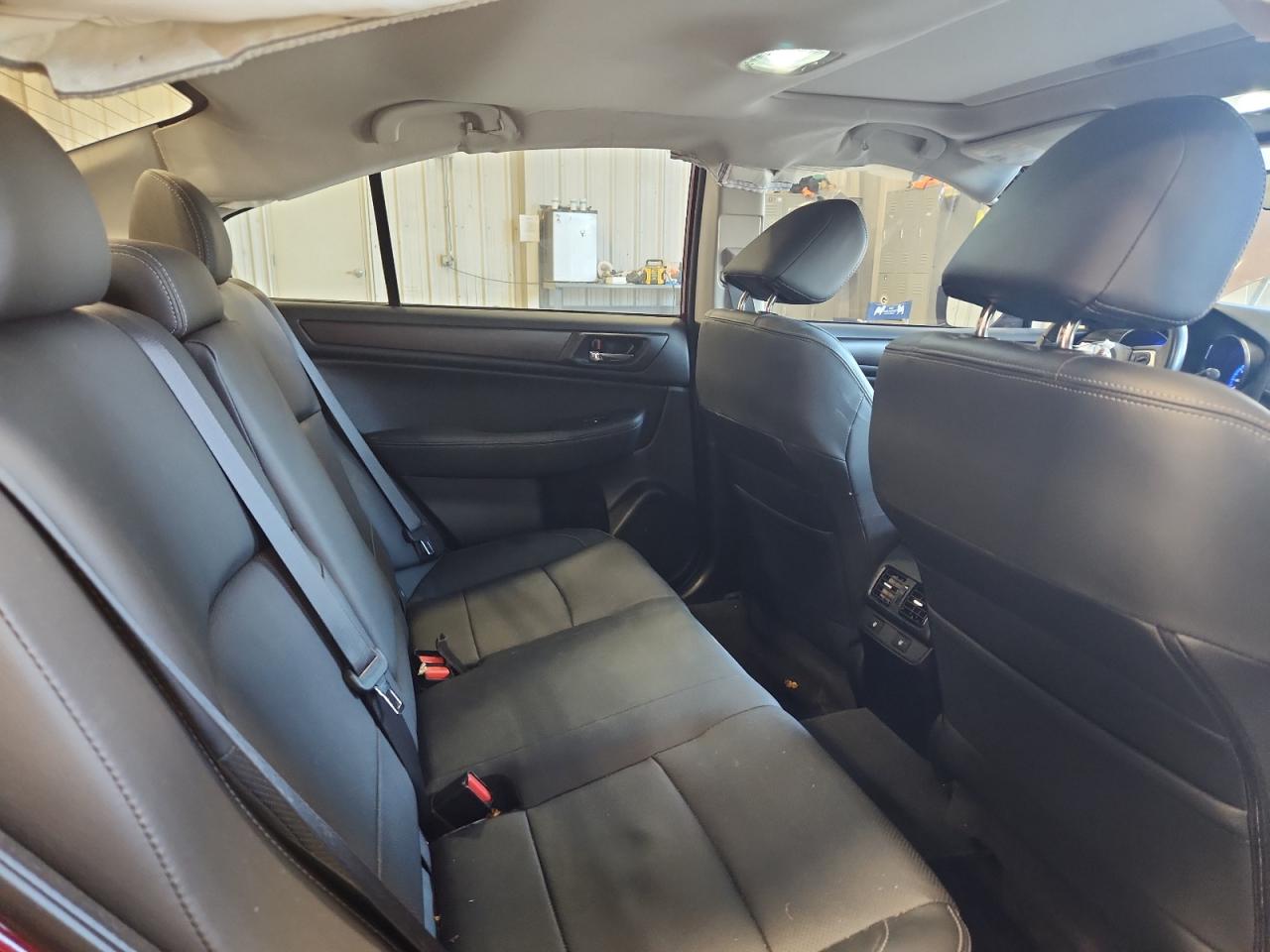 2017 Subaru Legacy 3.6R Limited VIN: 4S3BNEN6XH3019816 Lot: 84067195