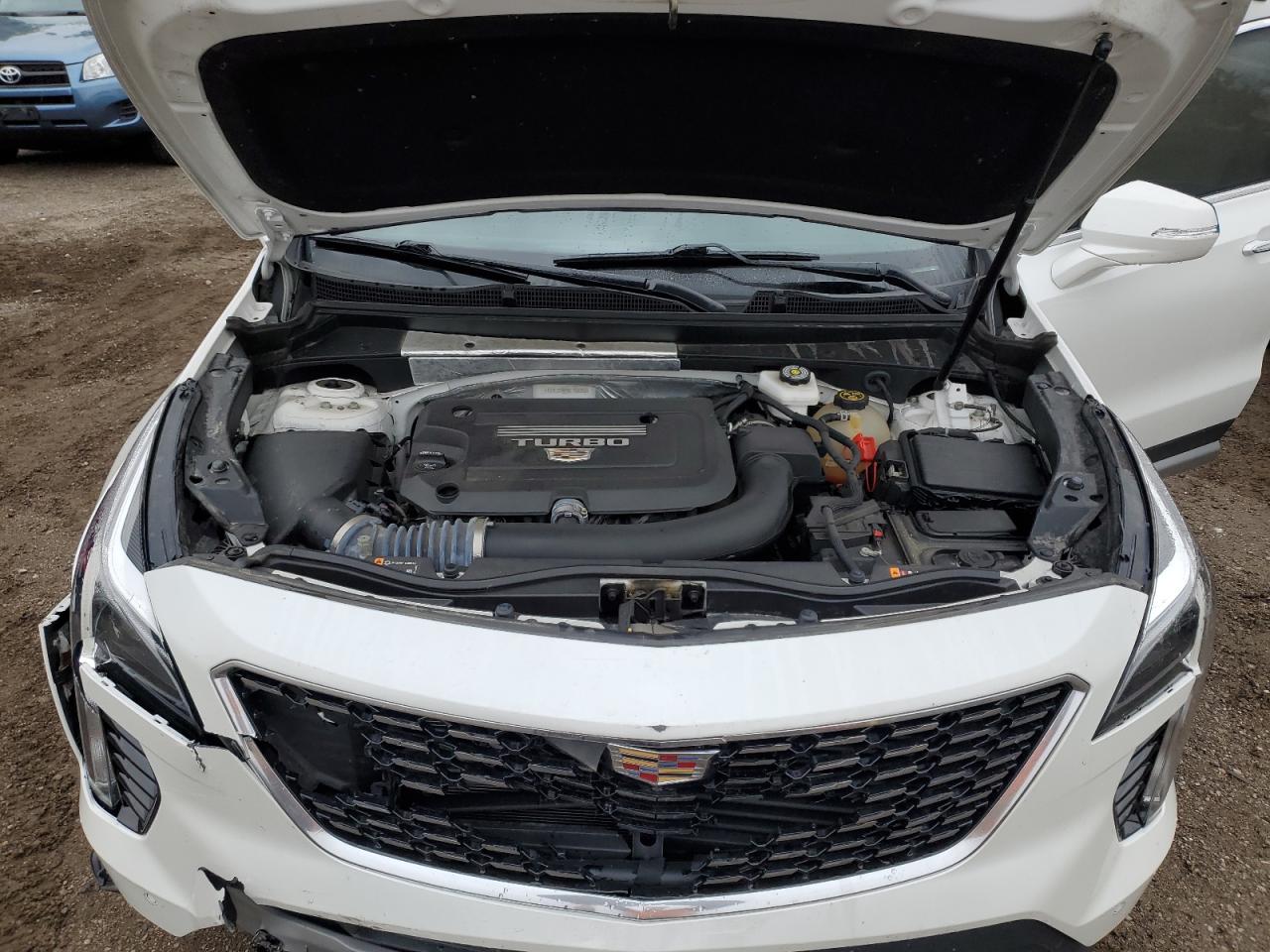 2022 Cadillac Xt4 Premium Luxury VIN: 1GYFZDR45NF159950 Lot: 89524545