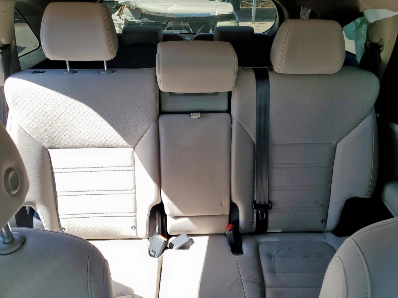 2020 Kia Sorento L VIN: 5XYPG4A32LG672795 Lot: 85304185