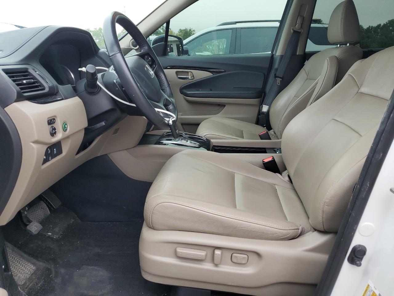 2020 Honda Pilot Touring VIN: 5FNYF6H68LB011685 Lot: 82208695