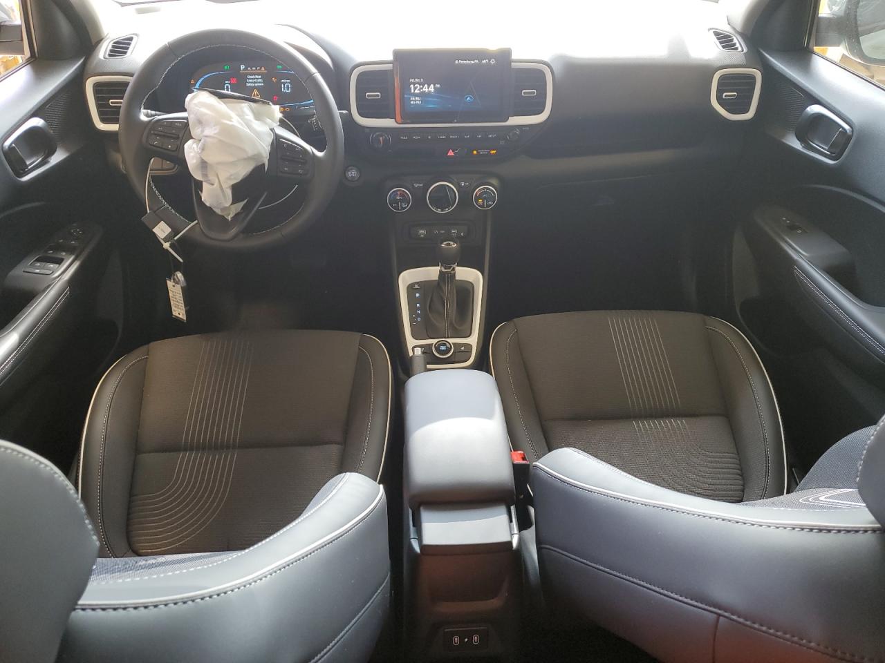 2025 Hyundai Venue Sel VIN: KMHRC8A33SU409381 Lot: 84897665