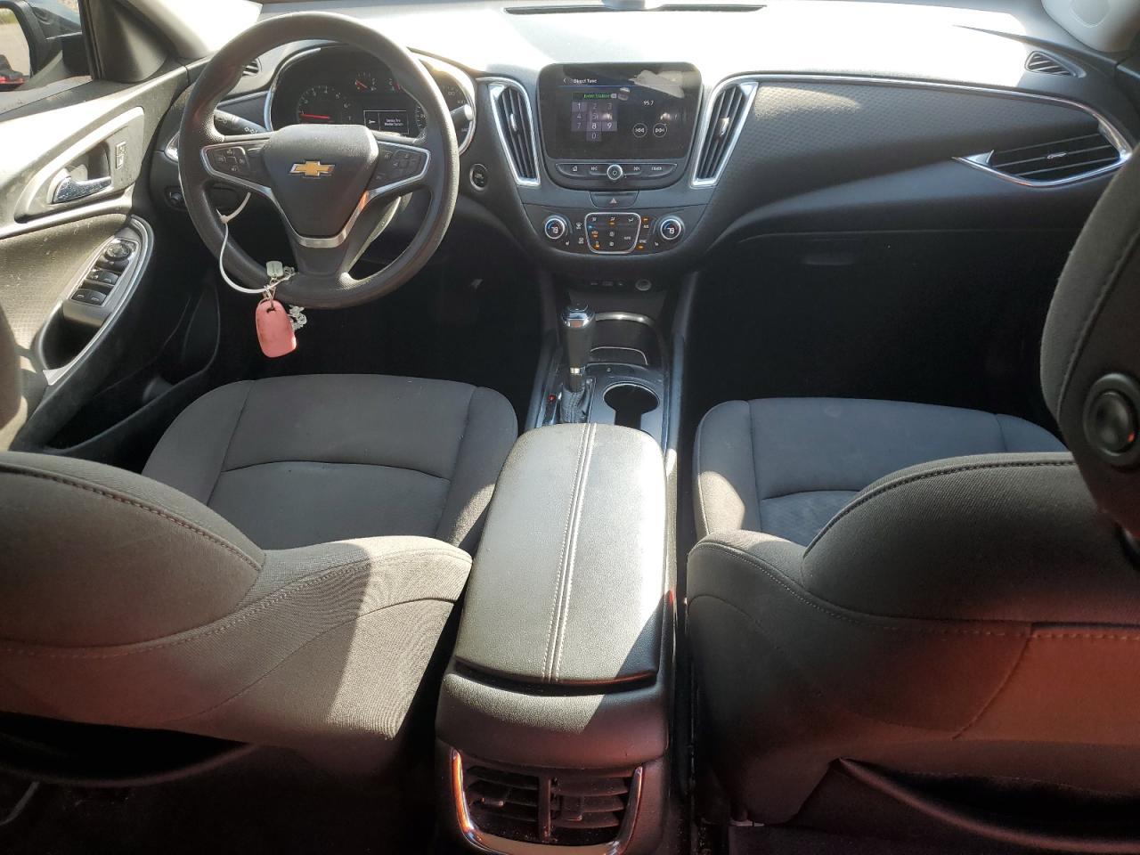 2019 Chevrolet Malibu Lt VIN: 1G1ZD5ST1KF140129 Lot: 82006065