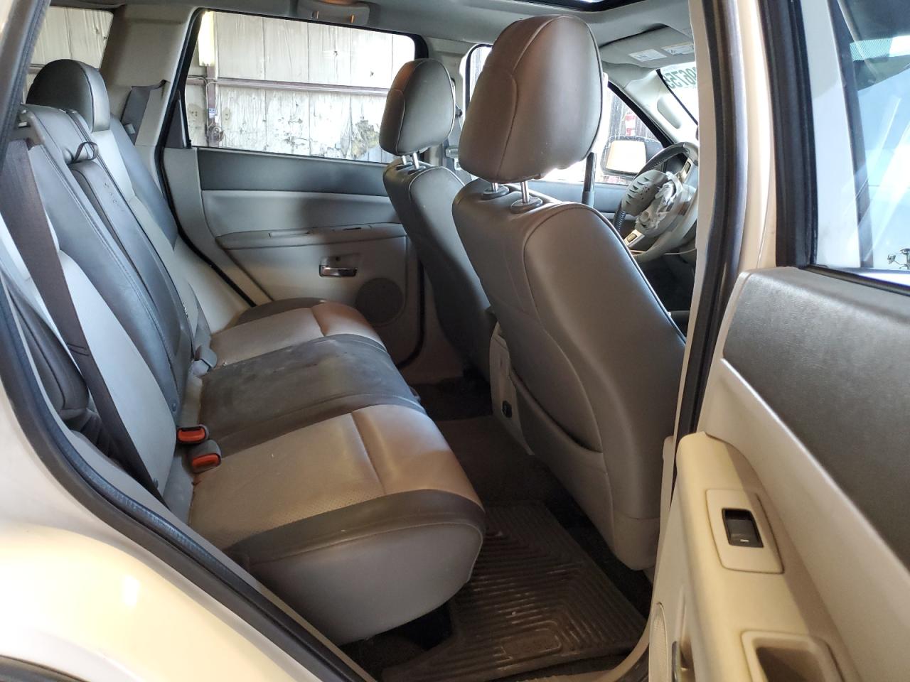 2008 Jeep Grand Cherokee Limited VIN: 1J8HR58298C158660 Lot: 81896755