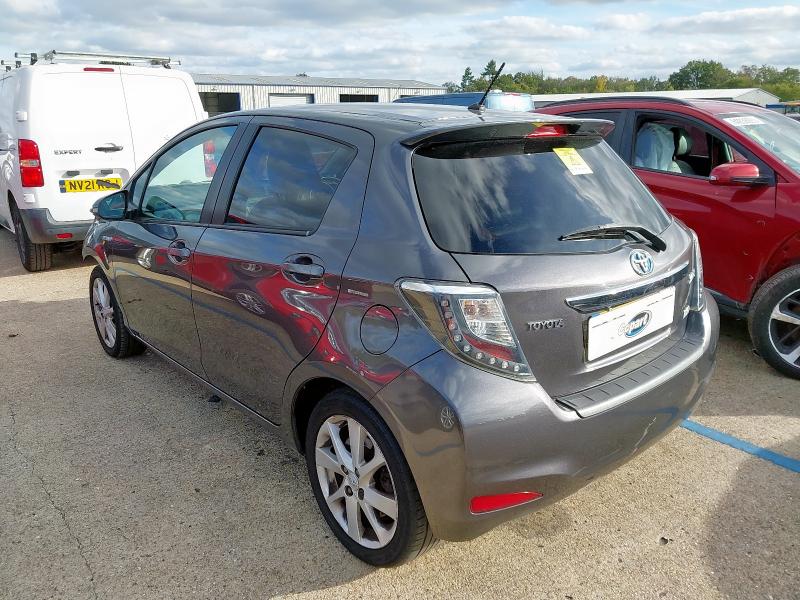2013 TOYOTA YARIS T SPIRIT HYBRID CVT 