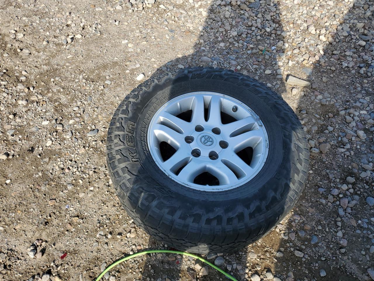 2005 Toyota Tundra Double Cab Sr5 VIN: 5TBDT44145S500310 Lot: 81974295