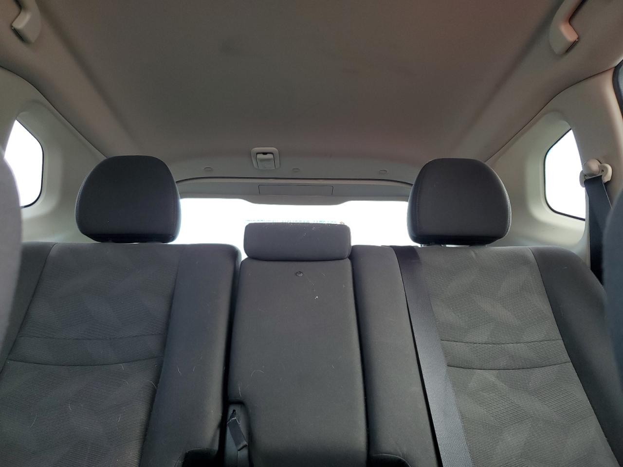 2016 Nissan Rogue S VIN: KNMAT2MV6GP675480 Lot: 82462375