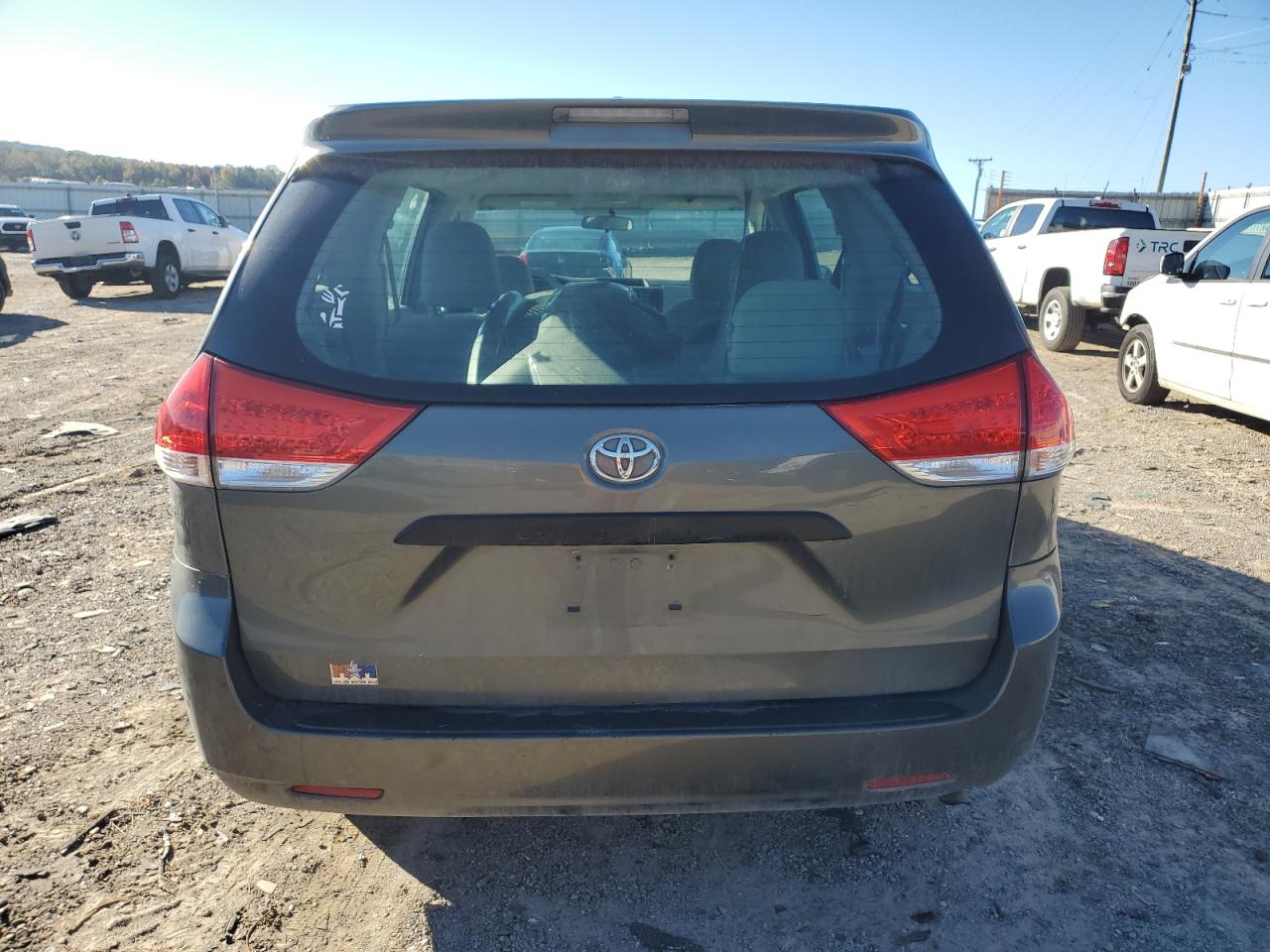 2011 Toyota Sienna Base VIN: 5TDKA3DC8BS007368 Lot: 82438315