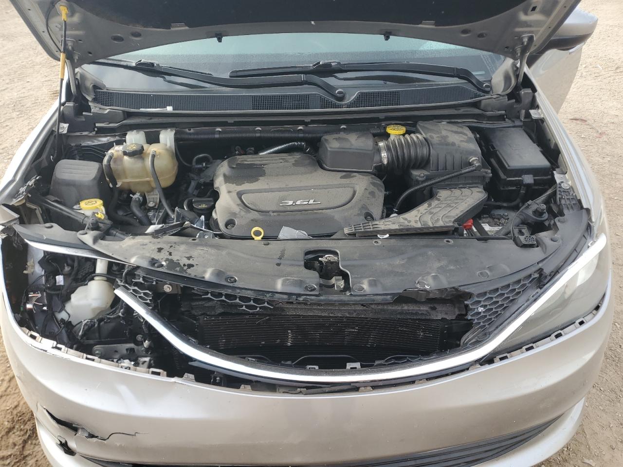 2017 Chrysler Pacifica Touring VIN: 2C4RC1DG8HR607566 Lot: 82429605