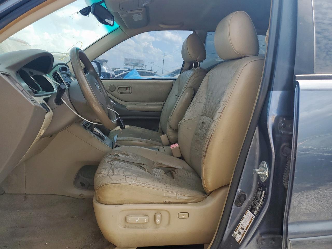 2005 Toyota Highlander Limited VIN: JTEGP21A750073821 Lot: 82163455