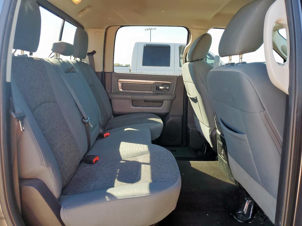 2016 Ram 1500 Slt VIN: 1C6RR6LG5GS241437 Lot: 90658025