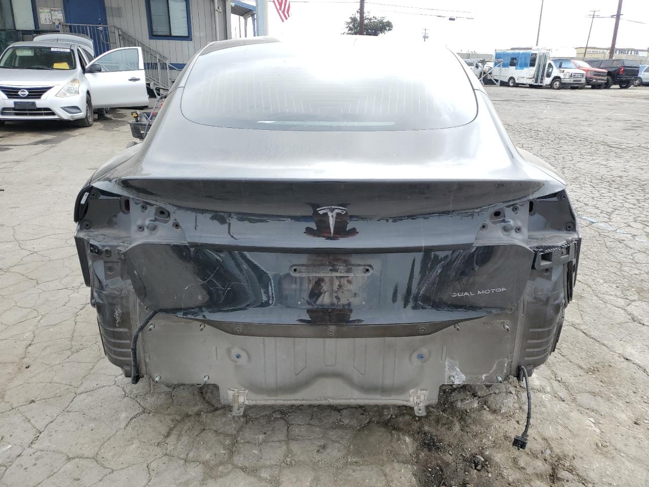 2020 Tesla Model 3 VIN: 5YJ3E1EB9LF710566 Lot: 84212375