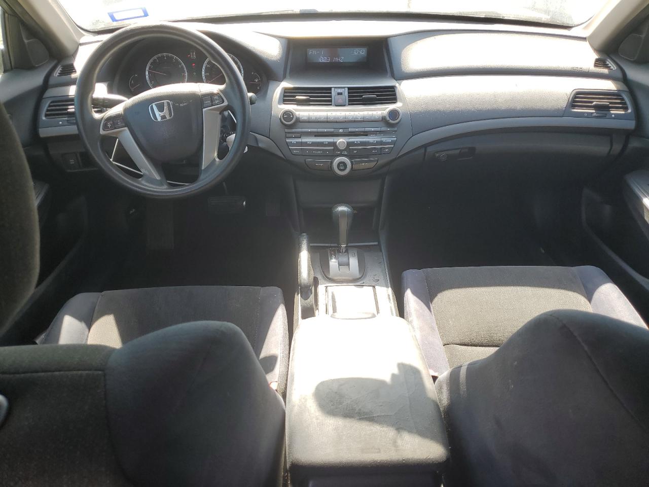 2010 Honda Accord Lxp VIN: 1HGCP2F44AA197850 Lot: 81928935