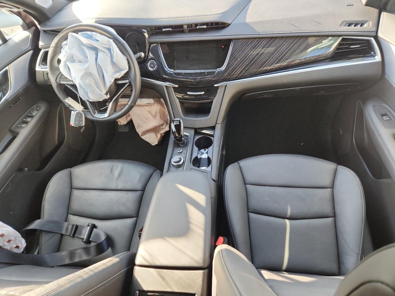 2025 Cadillac Xt6 Premium Luxury VIN: 1GYKPDRS5SZ143678 Lot: 89870525