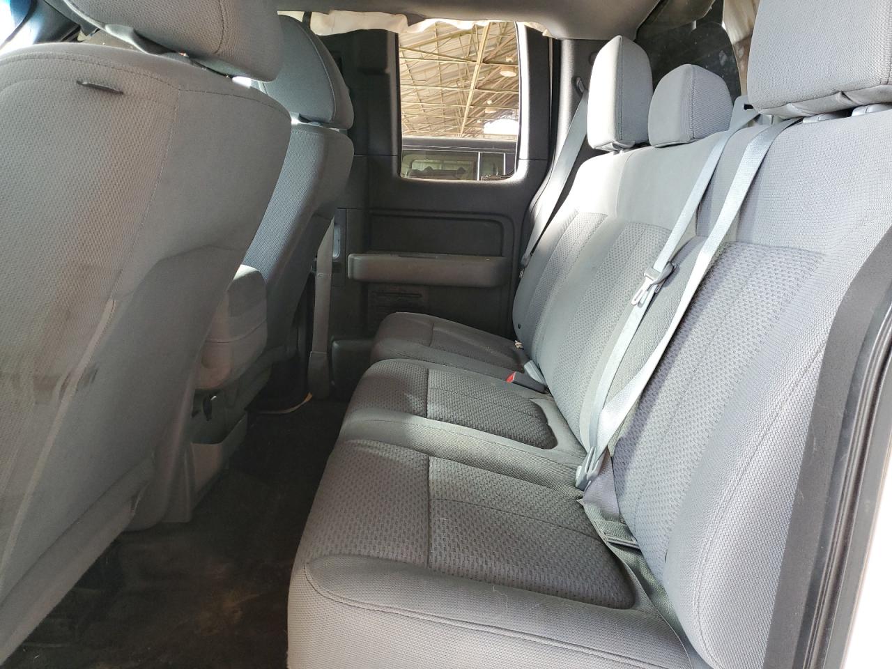 2014 Ford F150 Super Cab VIN: 1FTFX1CFXEKG23827 Lot: 85742075