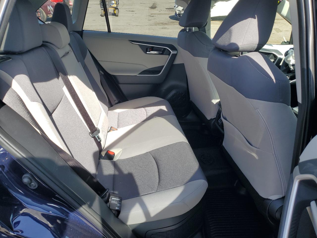 2025 Toyota Rav4 Xle VIN: JTMRWRFV5SD602000 Lot: 85169965