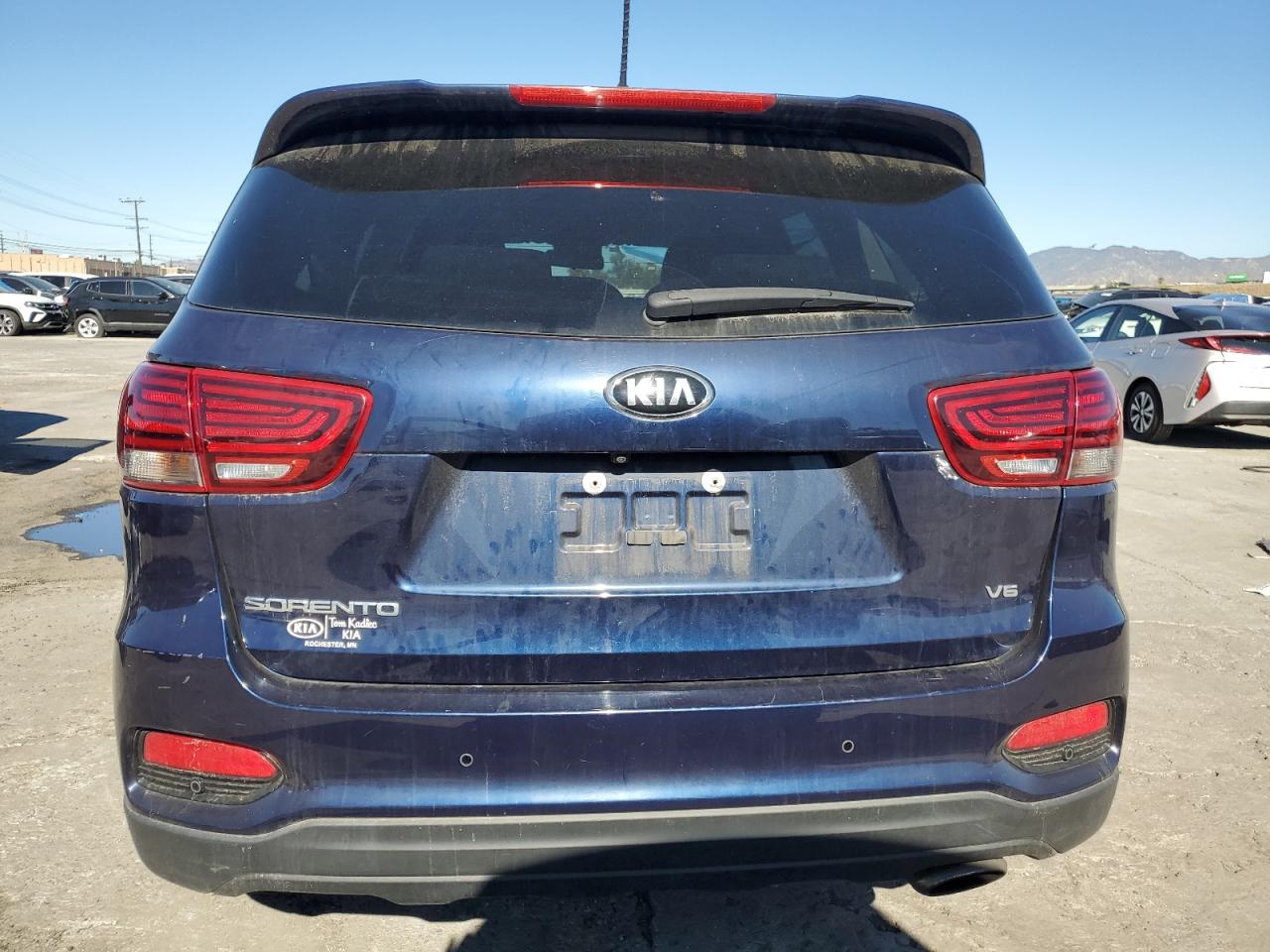 2019 Kia Sorento Lx VIN: 5XYPGDA55KG608685 Lot: 86405245