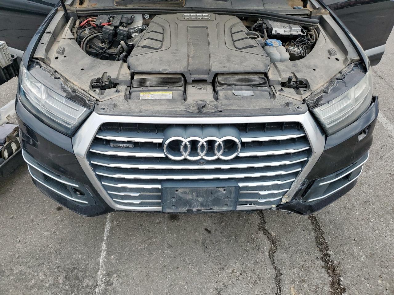 2017 Audi Q7 Premium Plus VIN: WA1LAAF79HD013980 Lot: 85391015