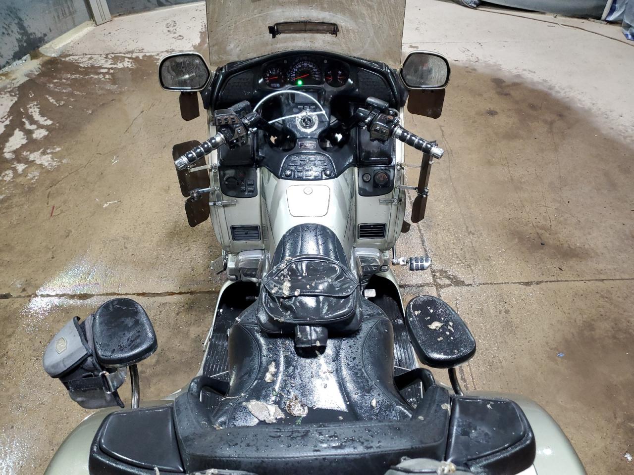 2002 Honda Gl1800 VIN: 1HFSC47092A104213 Lot: 85123565