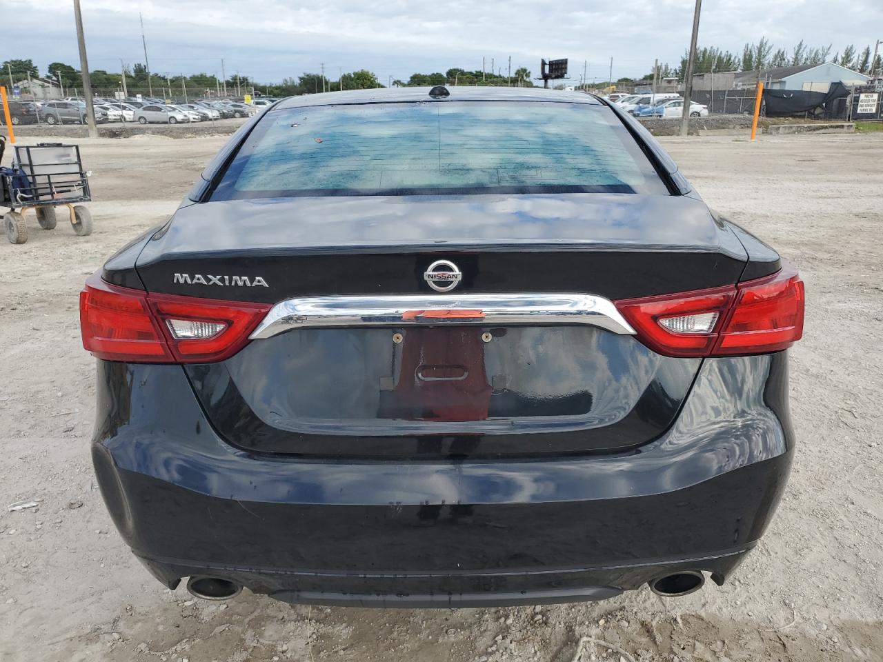 2017 Nissan Maxima 3.5S VIN: 1N4AA6AP5HC392022 Lot: 90777195
