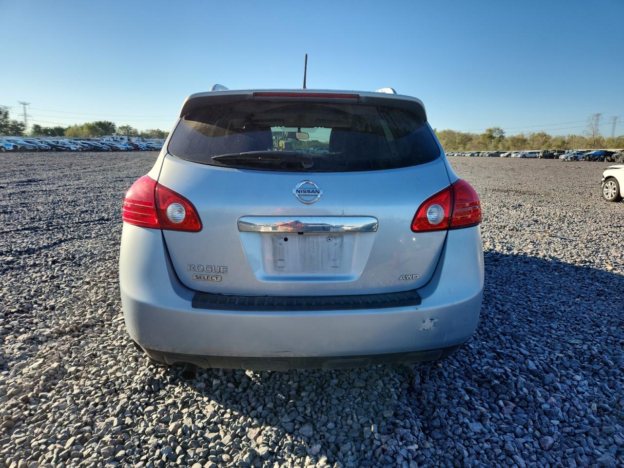 2015 Nissan Rogue Select S VIN: JN8AS5MV6FW256056 Lot: 85679835