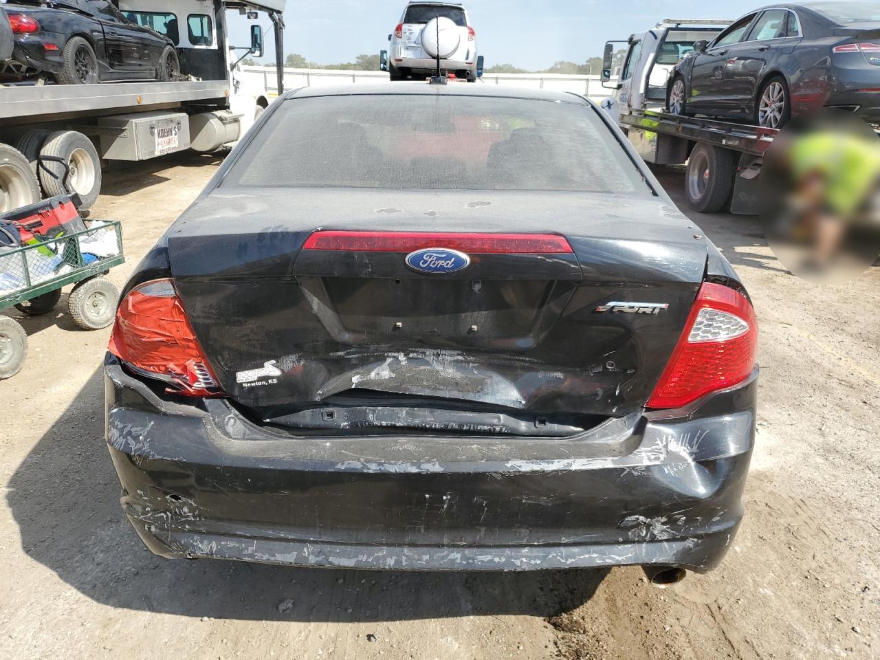 2011 Ford Fusion Sport VIN: 3FAHP0KC8BR204043 Lot: 84979495