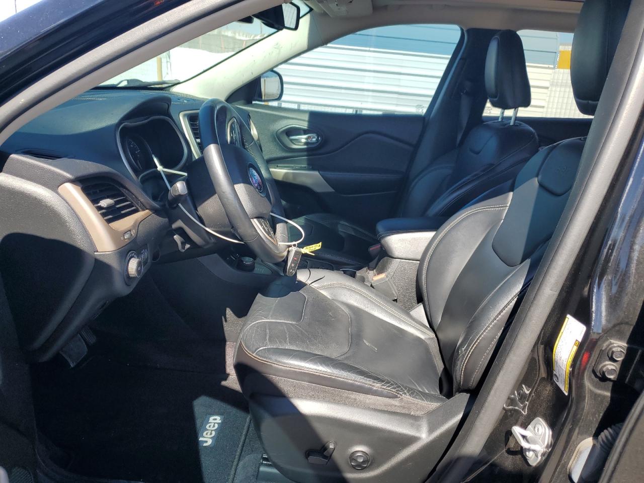 2017 Jeep Cherokee Limited VIN: 1C4PJMDS9HW656429 Lot: 86900135