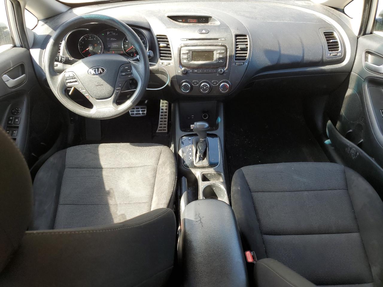 2018 Kia Forte Lx VIN: 3KPFK4A73JE217798 Lot: 82213745