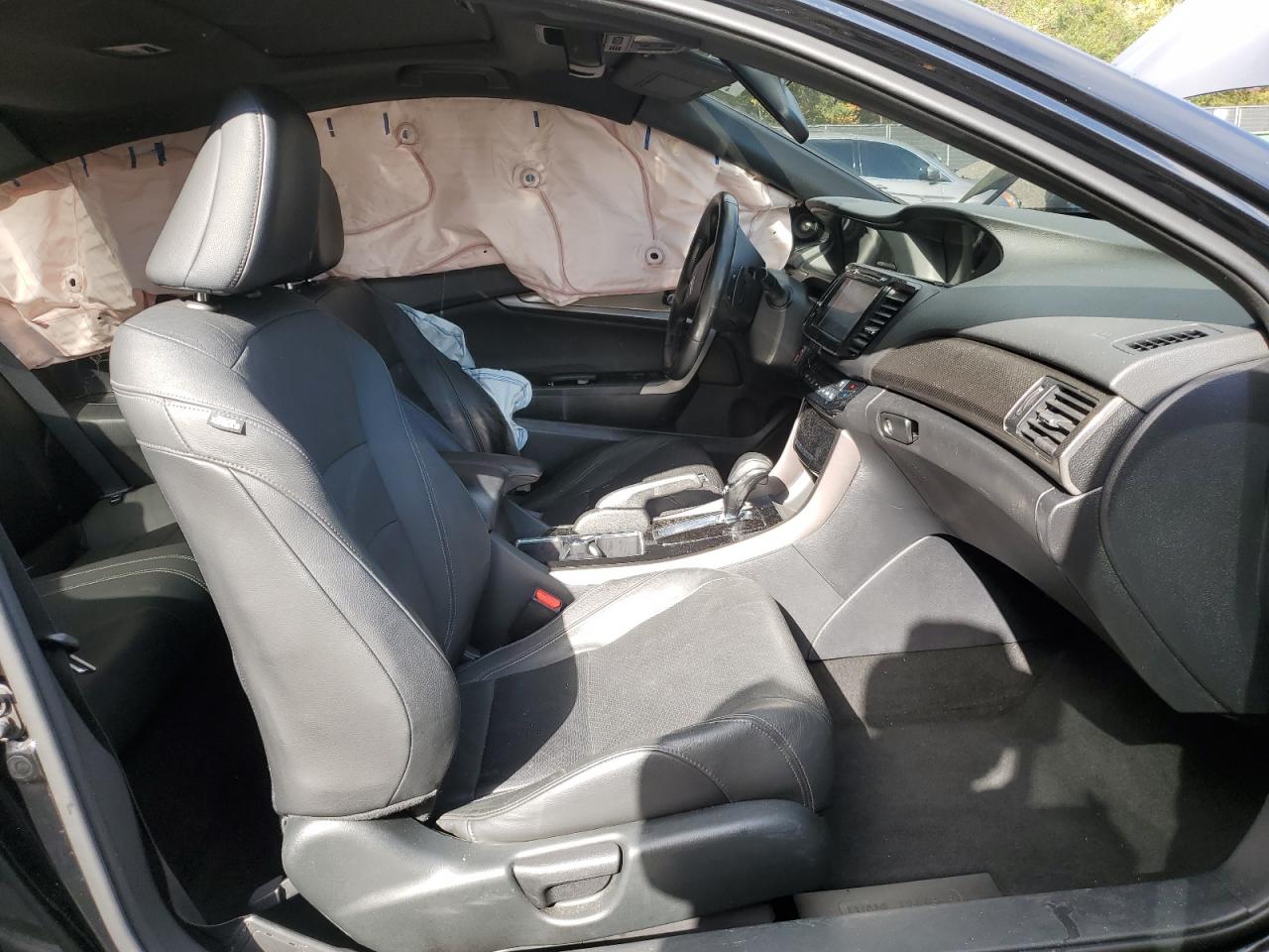 2017 Honda Accord Exl VIN: 1HGCT1B86HA005806 Lot: 85492715