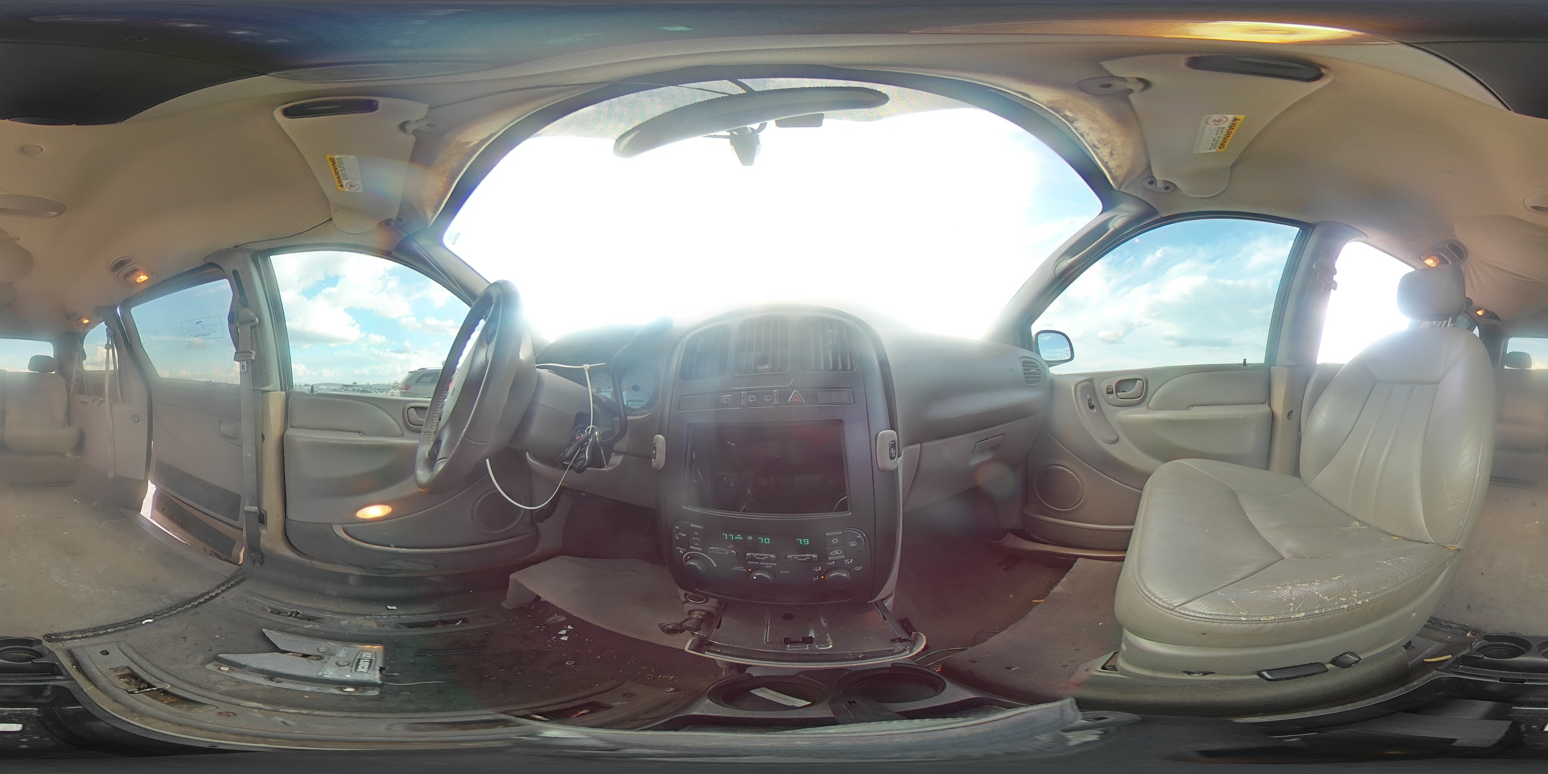 2003 Dodge Grand Caravan Es VIN: 2D4GP54L63R123438 Lot: 85700555