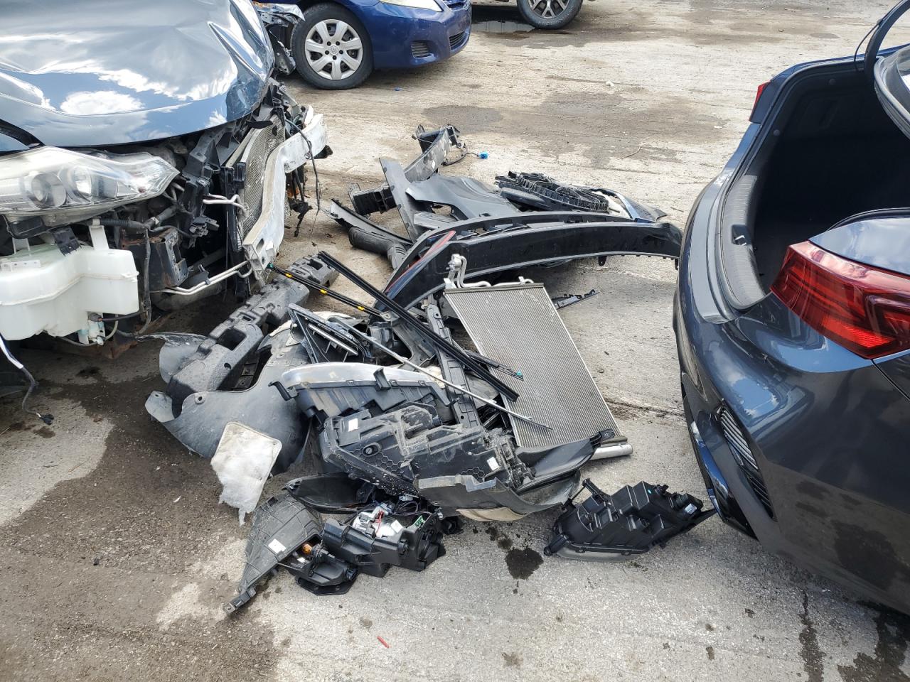 2023 Kia Forte Gt Line VIN: 3KPF54AD4PE528131 Lot: 85678015