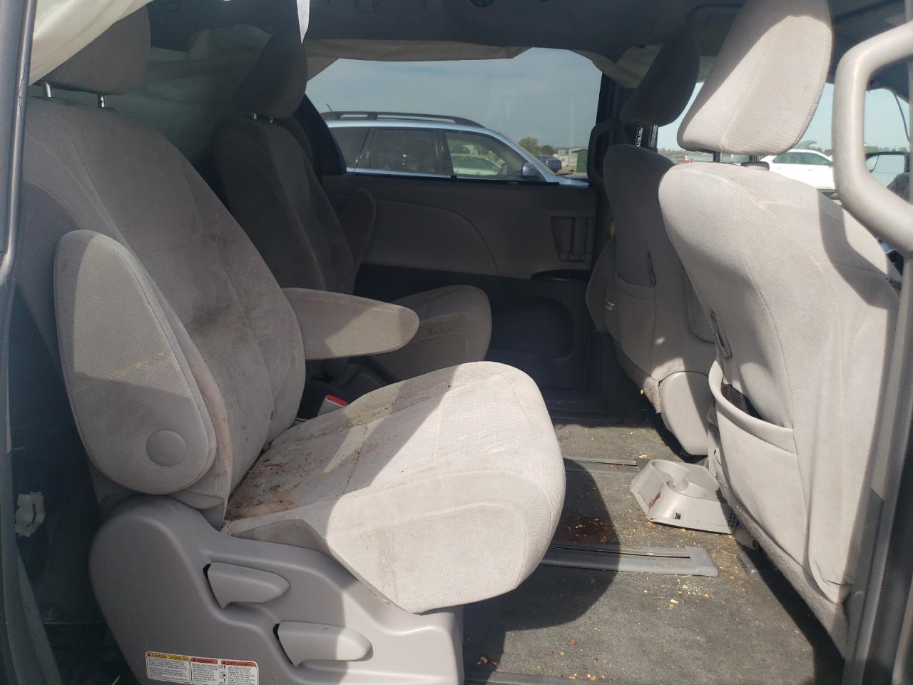 2015 Toyota Sienna Le VIN: 5TDJK3DC6FS096808 Lot: 84650195