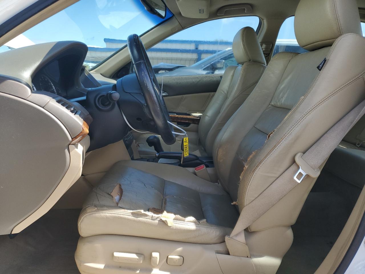 2008 Honda Accord Exl VIN: 1HGCP26848A138438 Lot: 85820975