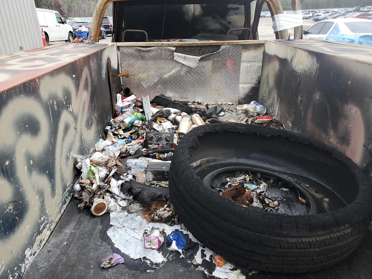 1999 Dodge Ram 2500 VIN: 3B6KC26Z6XM585079 Lot: 89897205