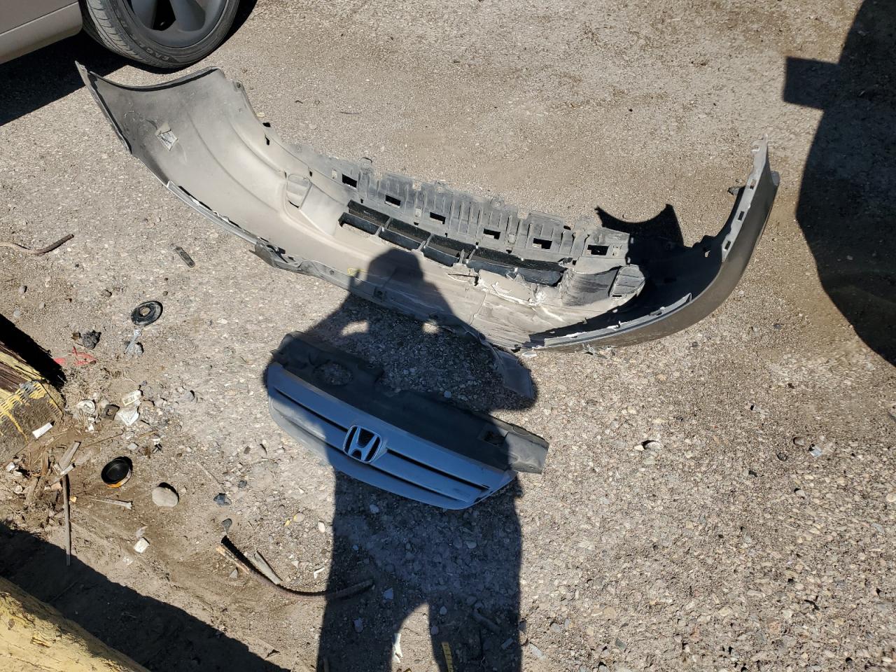 2003 Honda Civic Ex VIN: 2HGES26713H593207 Lot: 84070045