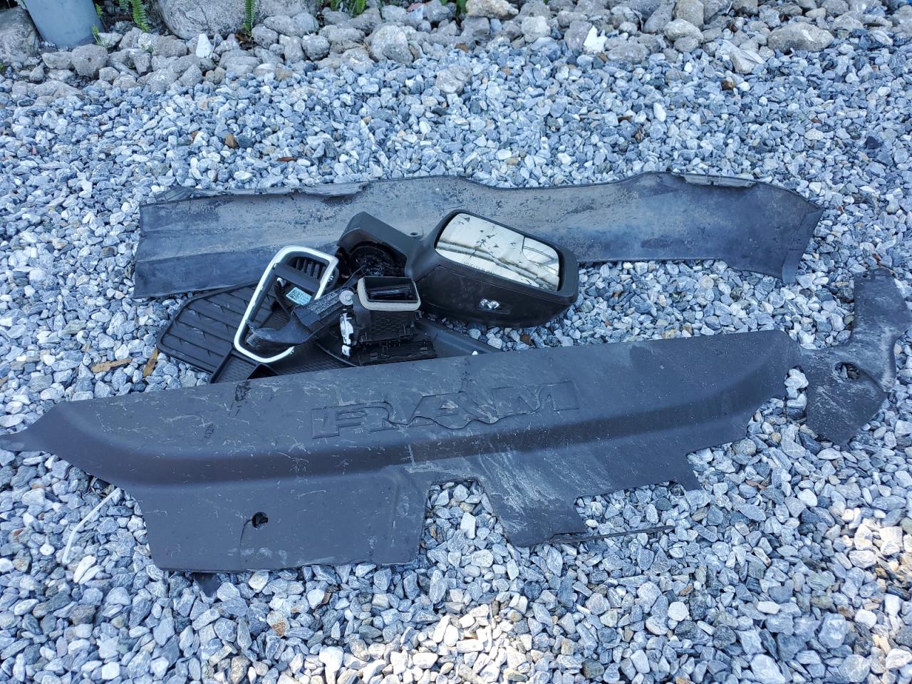 2022 Ram 1500 Big Horn/Lone Star VIN: 1C6RREFM6NN452184 Lot: 90356685