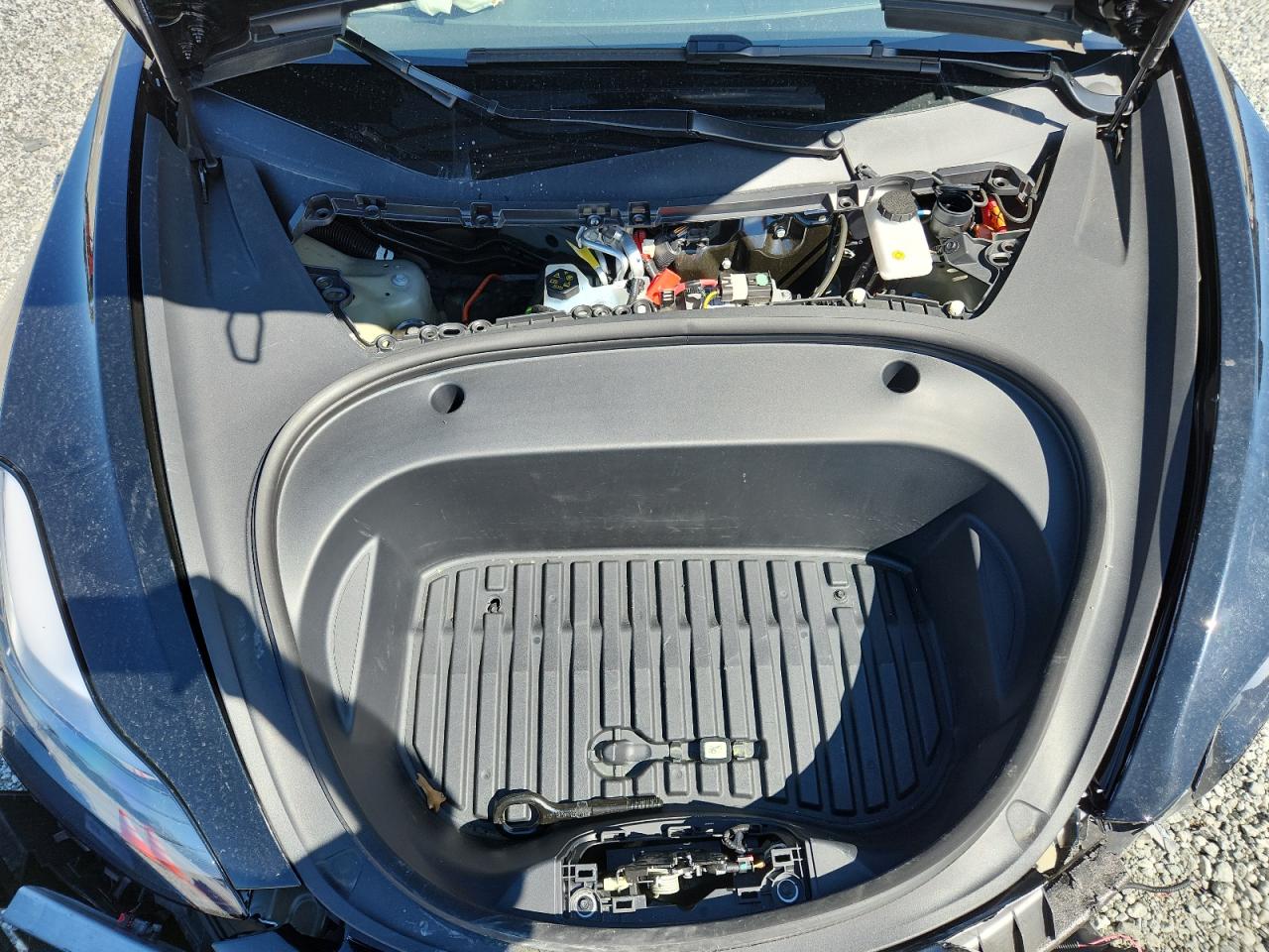 2023 Tesla Model 3 VIN: 5YJ3E1EB7PF699072 Lot: 84073015