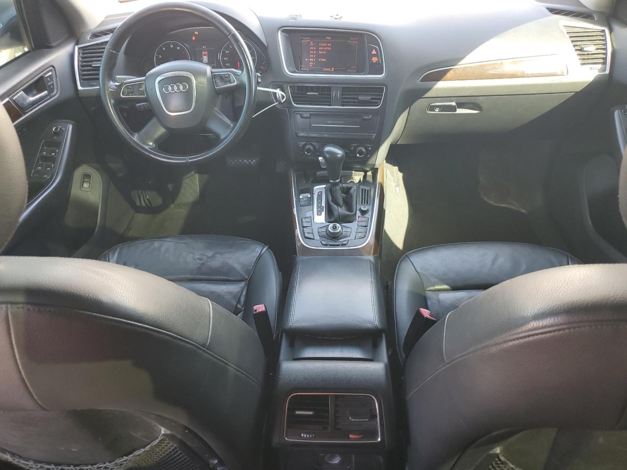 2010 Audi Q5 Premium Plus VIN: WA1LKAFP3AA090817 Lot: 82626525